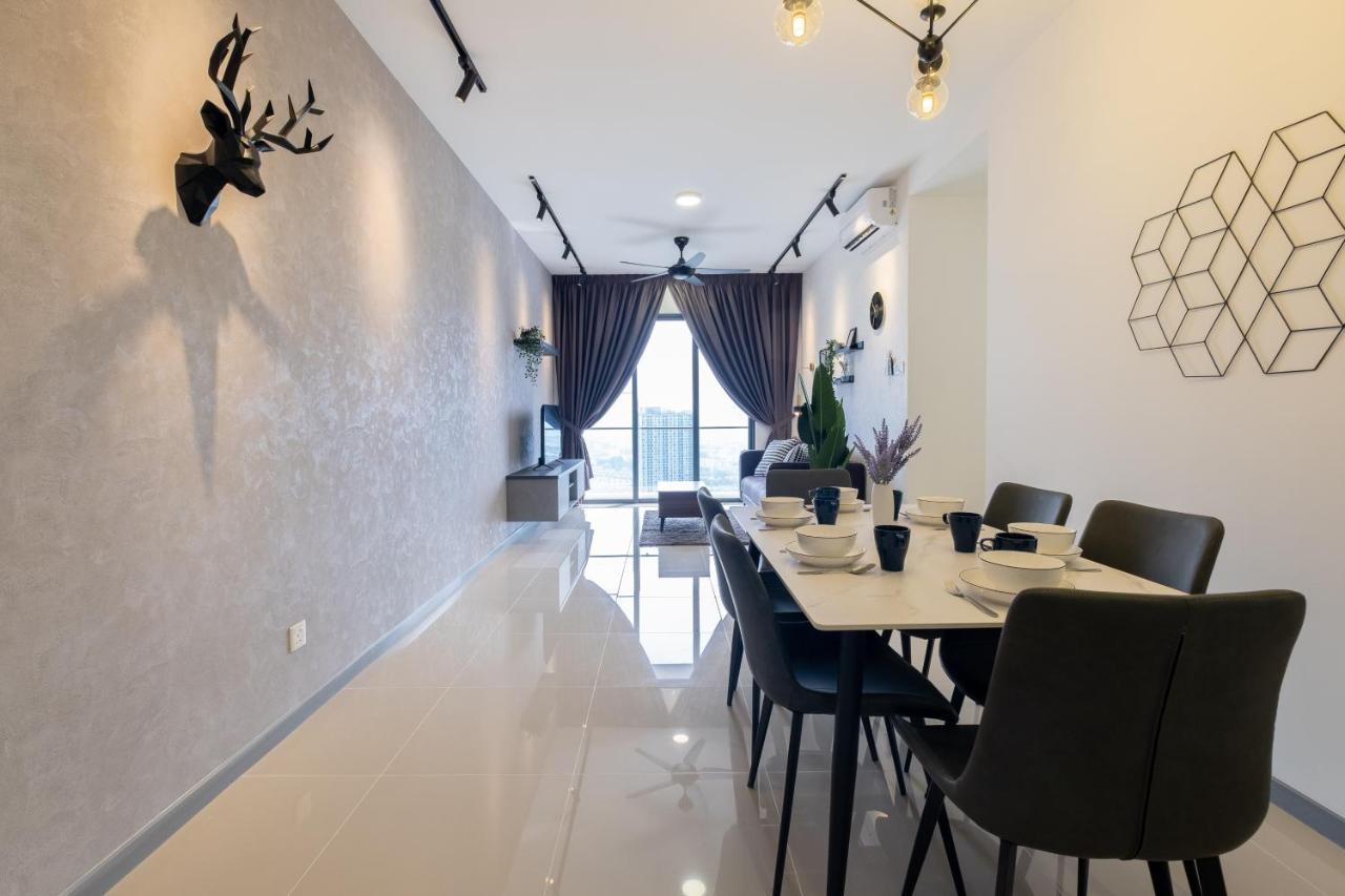 Ferienwohnung Contemporary United Point 6 Pax 现代风格 Desa Park & Mont Kiara Kuala Lumpur Exterior foto